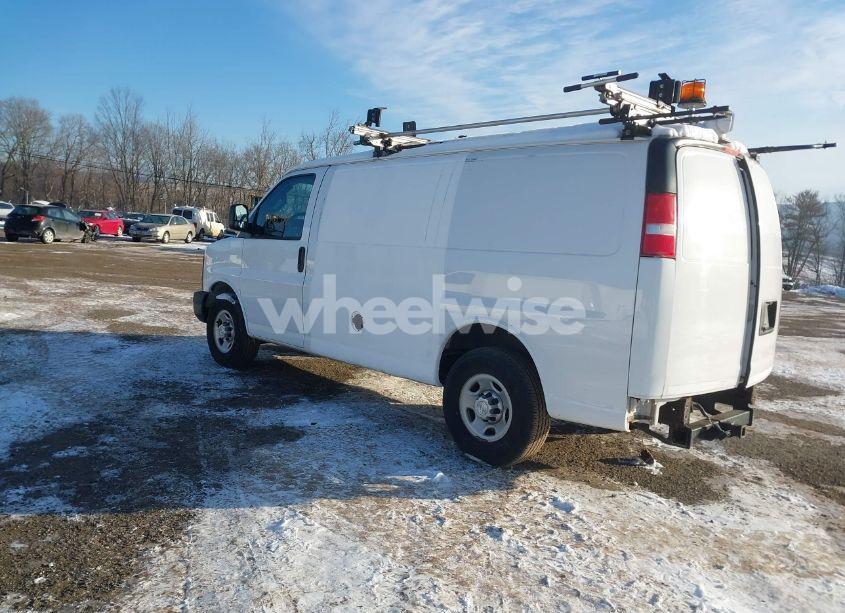 Photo 3 of 2016 Chevrolet Express 2500 WORK VAN (VIN 1GCWGAFF2G1316172)