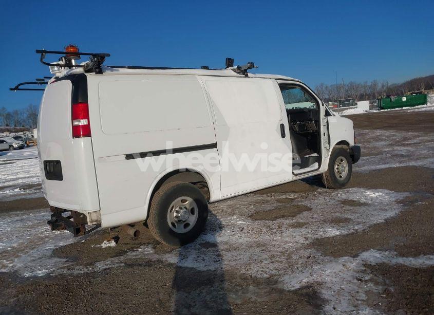 Photo 4 of 2016 Chevrolet Express 2500 WORK VAN (VIN 1GCWGAFF2G1316172)