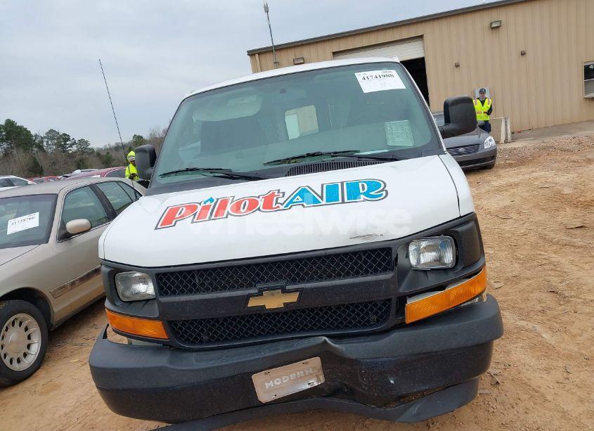 Photo 12 of 2017 Chevrolet Express 2500 WORK VAN (VIN 1GCWGAFF3H1347934)