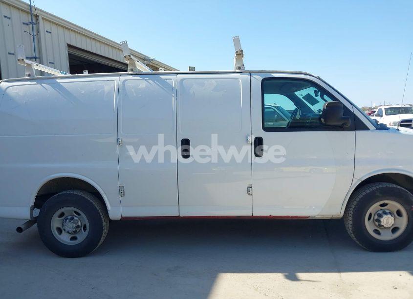 Photo 13 of 2016 Chevrolet Express 2500 WORK VAN (VIN 1GCWGAFF4G1323933)