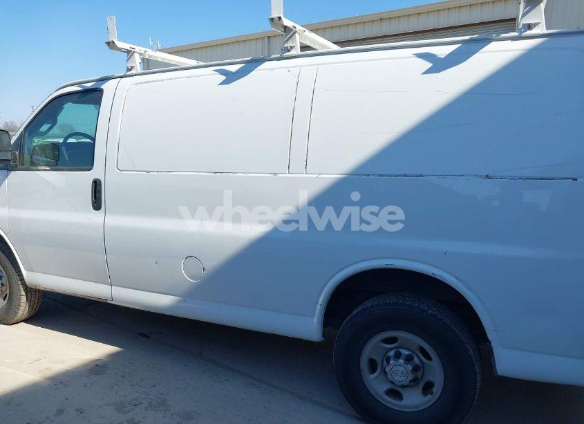 Photo 14 of 2016 Chevrolet Express 2500 WORK VAN (VIN 1GCWGAFF4G1323933)