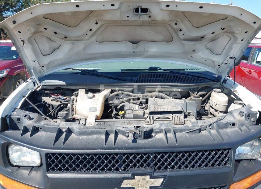 Photo 10 of 2016 Chevrolet Express 2500 WORK VAN (VIN 1GCWGAFF5G1141562)