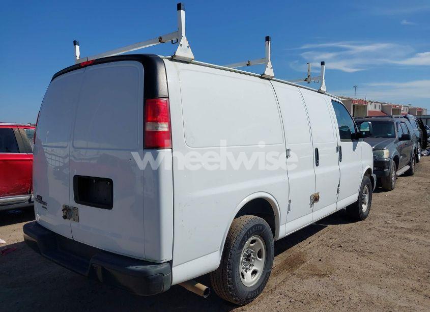 Photo 4 of 2016 Chevrolet Express 2500 WORK VAN (VIN 1GCWGAFF5G1141562)