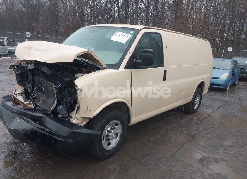 Photo 2 of 2016 Chevrolet Express 2500 WORK VAN (VIN 1GCWGAFF5G1266187)