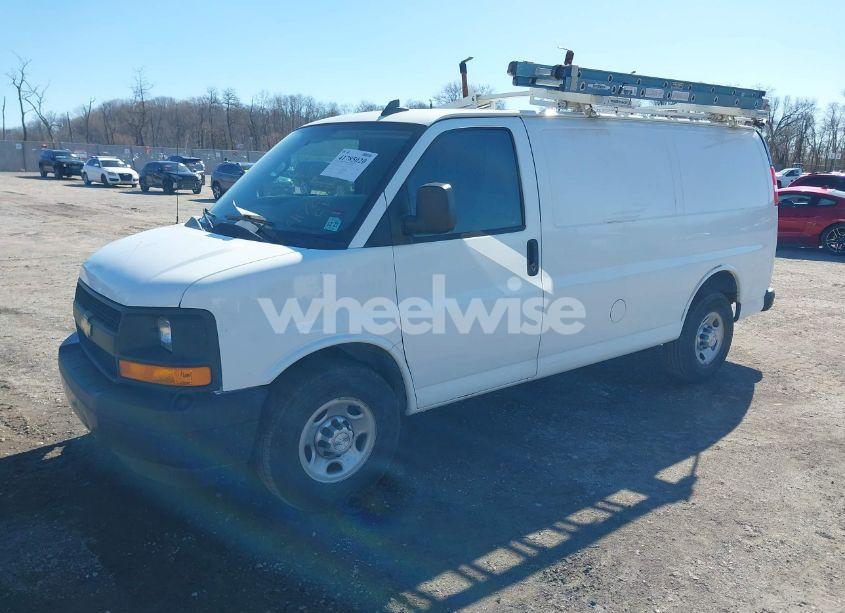 Photo 2 of 2017 Chevrolet Express 2500 WORK VAN (VIN 1GCWGAFF5H1141546)