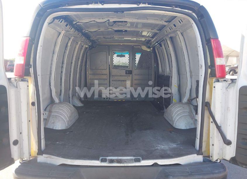 Photo 8 of 2017 Chevrolet Express 2500 WORK VAN (VIN 1GCWGAFF5H1348664)