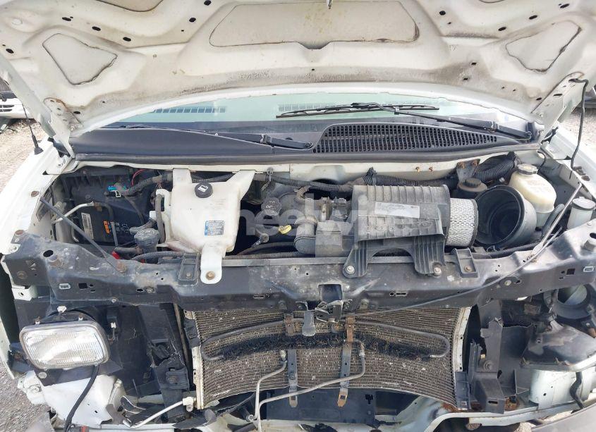 Photo 10 of 2017 Chevrolet Express 2500 WORK VAN (VIN 1GCWGAFF7H1118799)