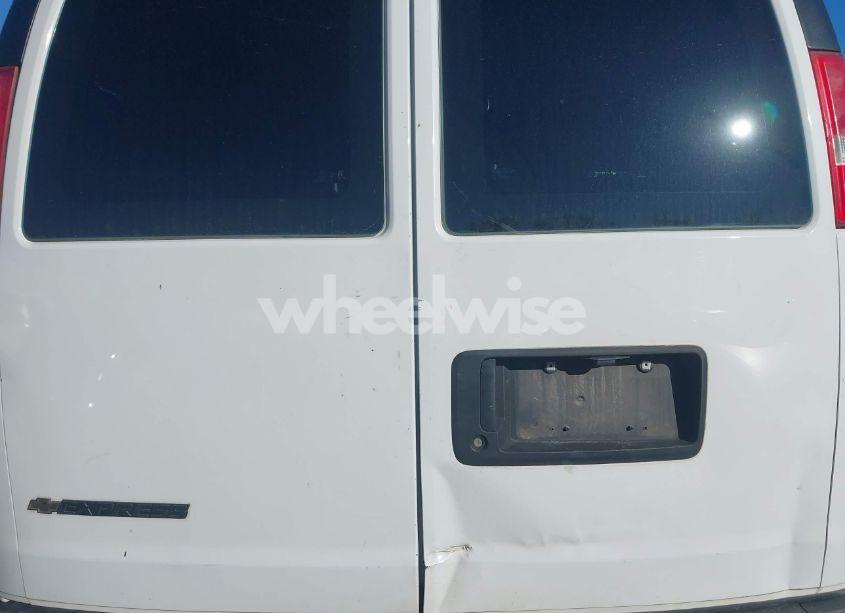 Photo 16 of 2017 Chevrolet Express 2500 WORK VAN (VIN 1GCWGAFF7H1137885)