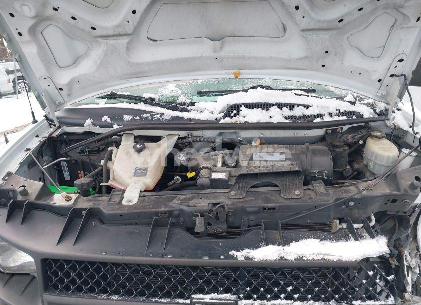 Photo 10 of 2017 Chevrolet Express 2500 WORK VAN (VIN 1GCWGAFF7H1352294)