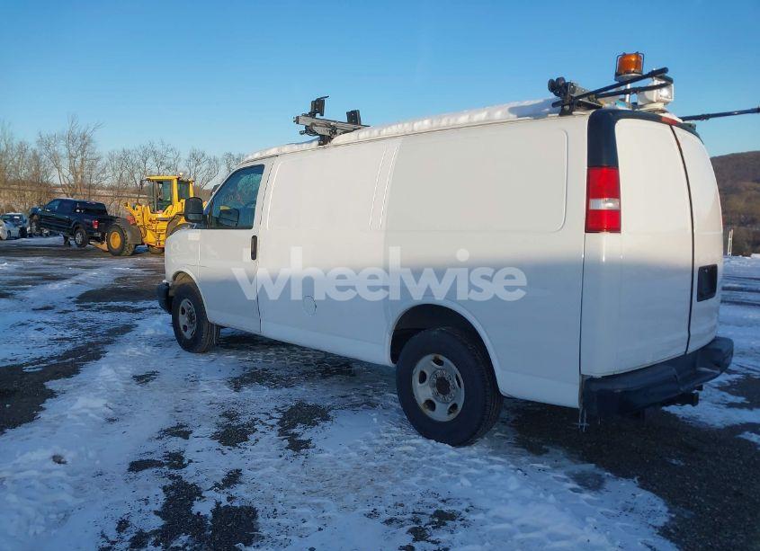 Photo 3 of 2016 Chevrolet Express 2500 WORK VAN (VIN 1GCWGAFF8G1337687)
