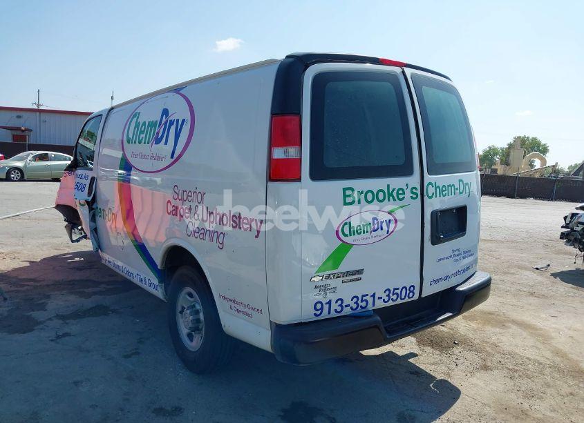 Photo 3 of 2016 Chevrolet Express 2500 WORK VAN (VIN 1GCWGAFF9G1340288)