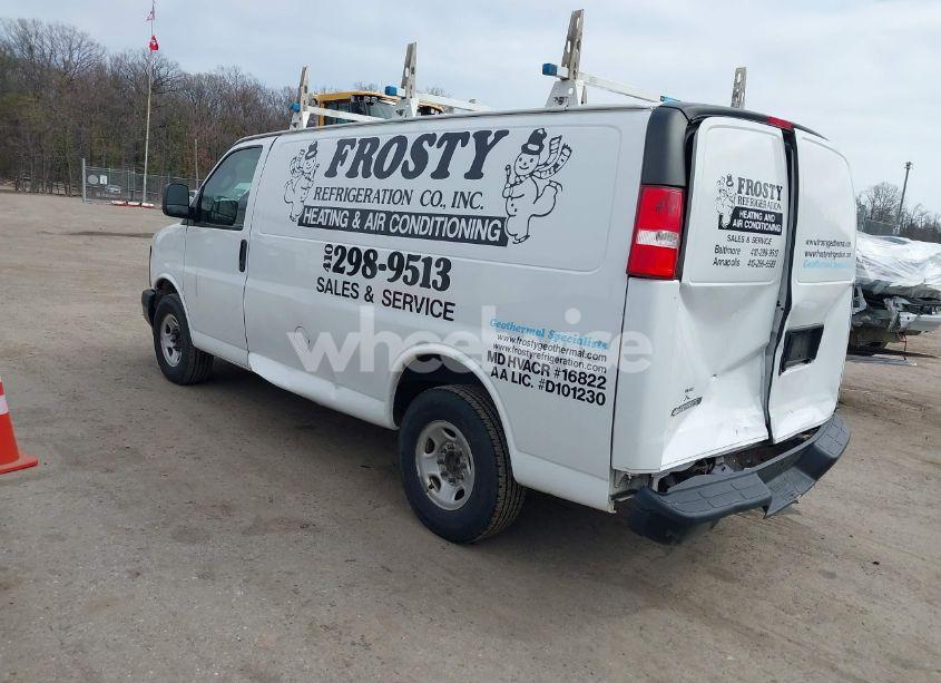 Photo 3 of 2017 Chevrolet Express 2500 WORK VAN (VIN 1GCWGAFF9H1126094)