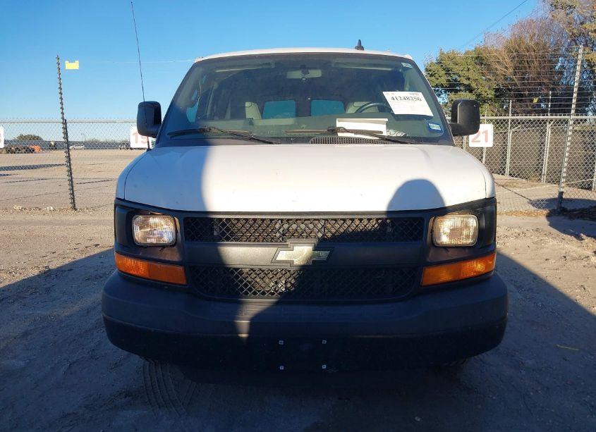 Photo 12 of 2016 Chevrolet Express 2500 WORK VAN (VIN 1GCWGAFFXG1131822)