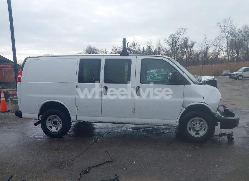Photo 13 of 2017 Chevrolet Express 2500 WORK VAN (VIN 1GCWGAFFXH1113855)