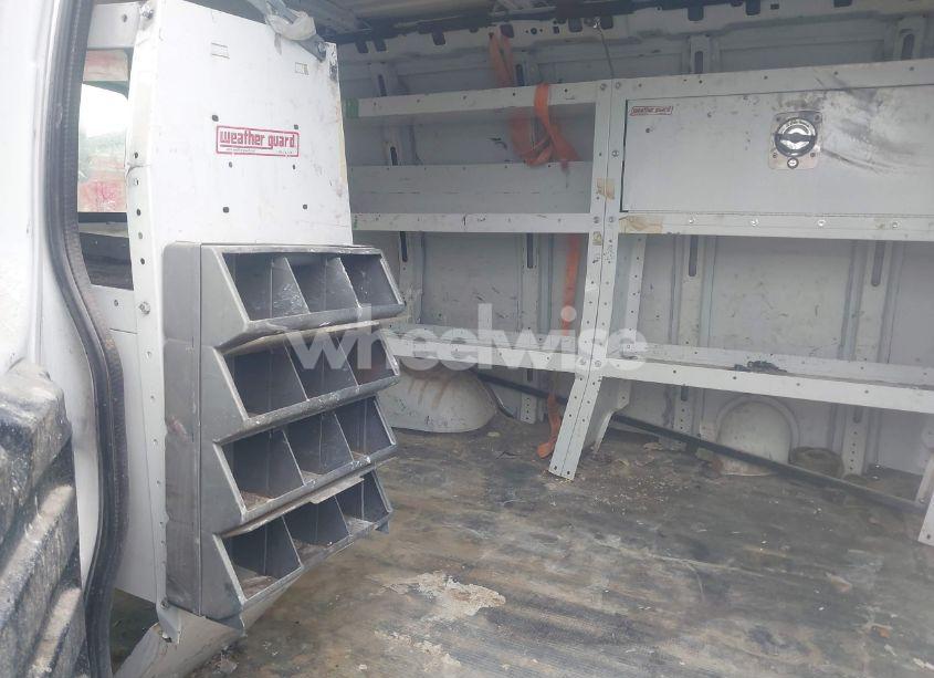 Photo 8 of 2017 Chevrolet Express 2500 WORK VAN (VIN 1GCWGAFFXH1113855)