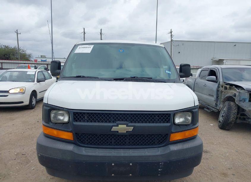 Photo 12 of 2017 Chevrolet Express 2500 WORK VAN (VIN 1GCWGAFFXH1129327)