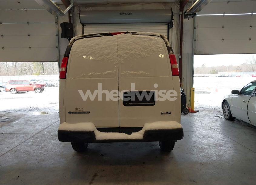 Photo 16 of 2017 Chevrolet Express 2500 WORK VAN (VIN 1GCWGAFFXH1342553)