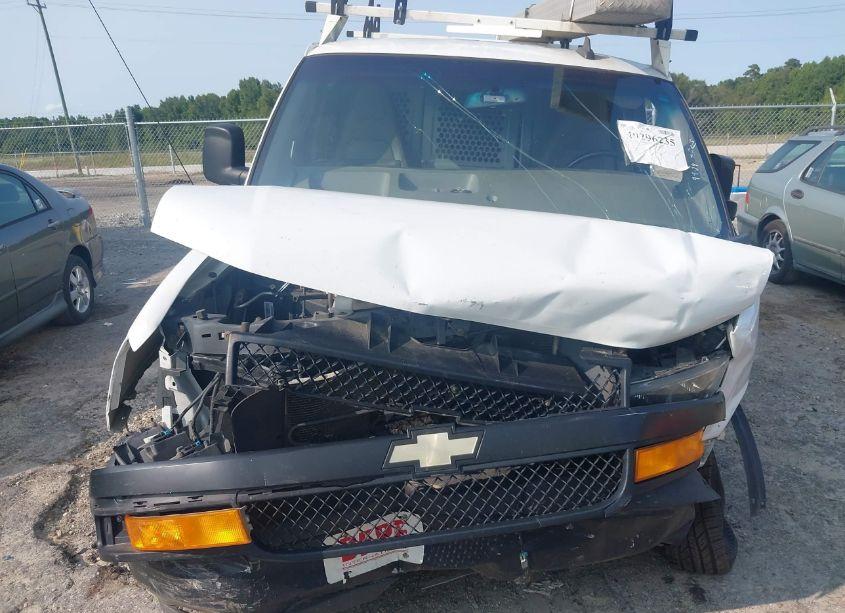 Photo 12 of 2020 Chevrolet Express CARGO RWD 2500 REGULAR WHEELBASE WT (VIN 1GCWGAFG0L1117740)