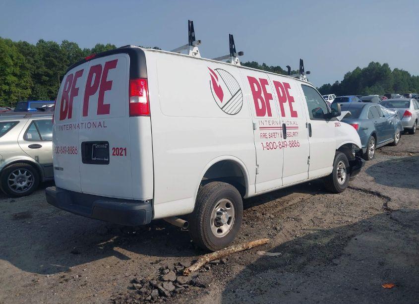 Photo 4 of 2020 Chevrolet Express CARGO RWD 2500 REGULAR WHEELBASE WT (VIN 1GCWGAFG0L1117740)