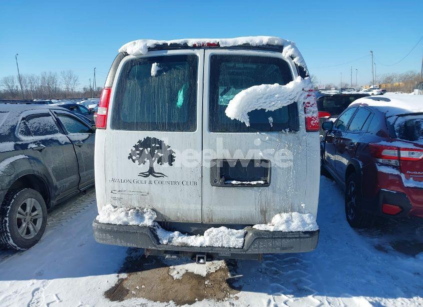 Photo 16 of 2018 Chevrolet Express 2500 WORK VAN (VIN 1GCWGAFG1J1195263)