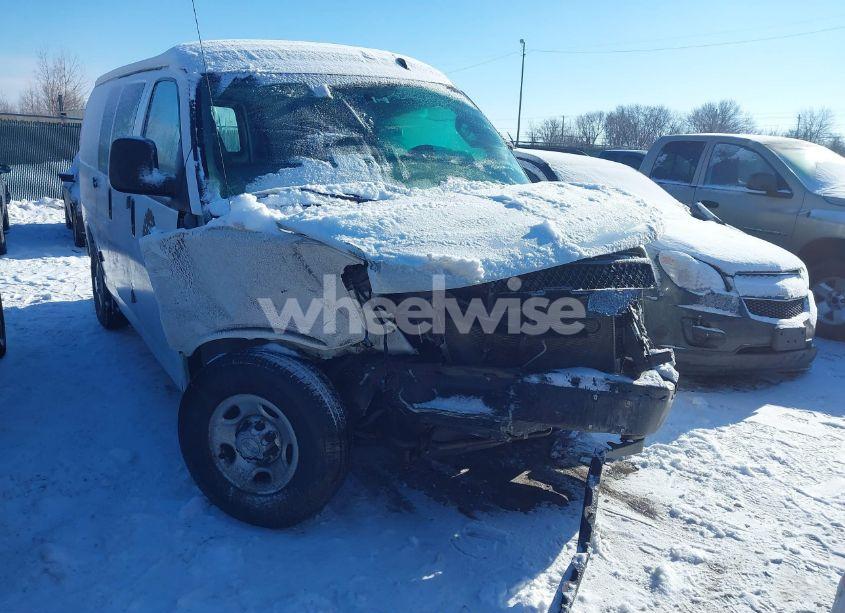 Photo 6 of 2018 Chevrolet Express 2500 WORK VAN (VIN 1GCWGAFG1J1195263)