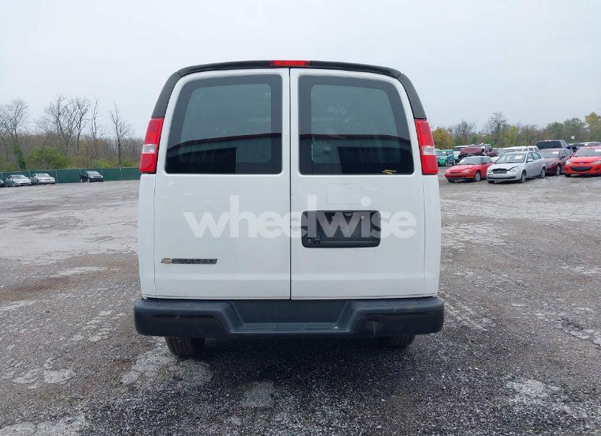 Photo 17 of 2020 Chevrolet Express CARGO RWD 2500 REGULAR WHEELBASE WT (VIN 1GCWGAFG2L1270362)