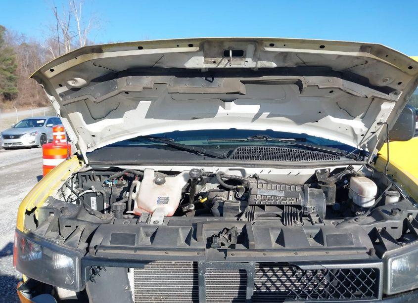 Photo 10 of 2019 Chevrolet Express 2500 WORK VAN (VIN 1GCWGAFG4K1327532)