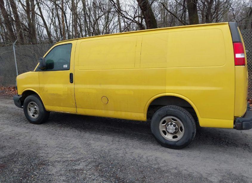 Photo 13 of 2019 Chevrolet Express 2500 WORK VAN (VIN 1GCWGAFG4K1327532)