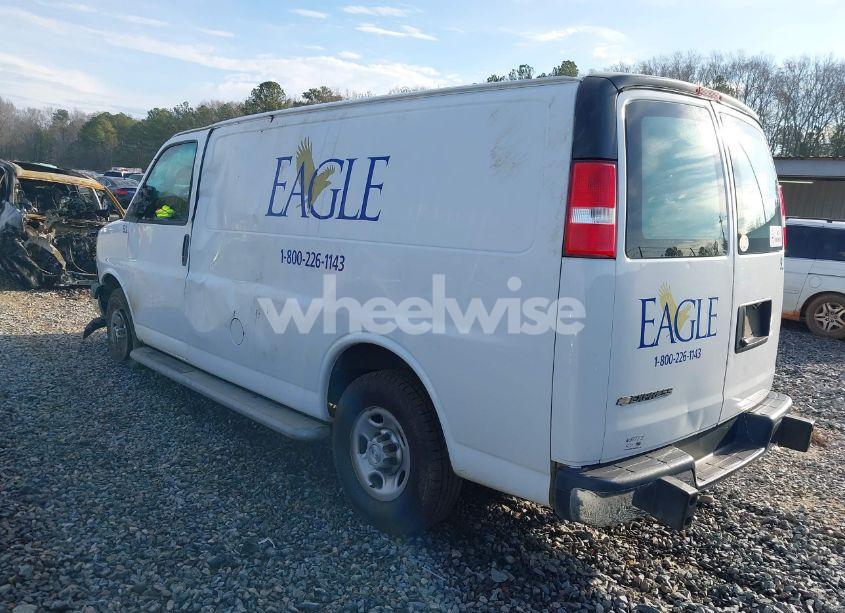 Photo 3 of 2019 Chevrolet Express 2500 WORK VAN (VIN 1GCWGAFG4K1369022)