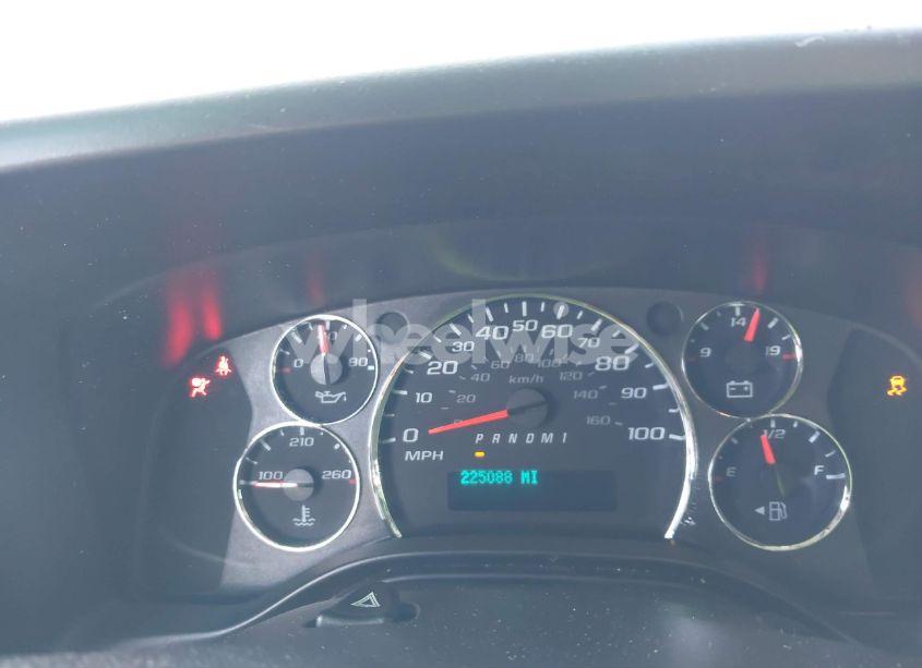 Photo 7 of 2019 Chevrolet Express 2500 WORK VAN (VIN 1GCWGAFG4K1369022)