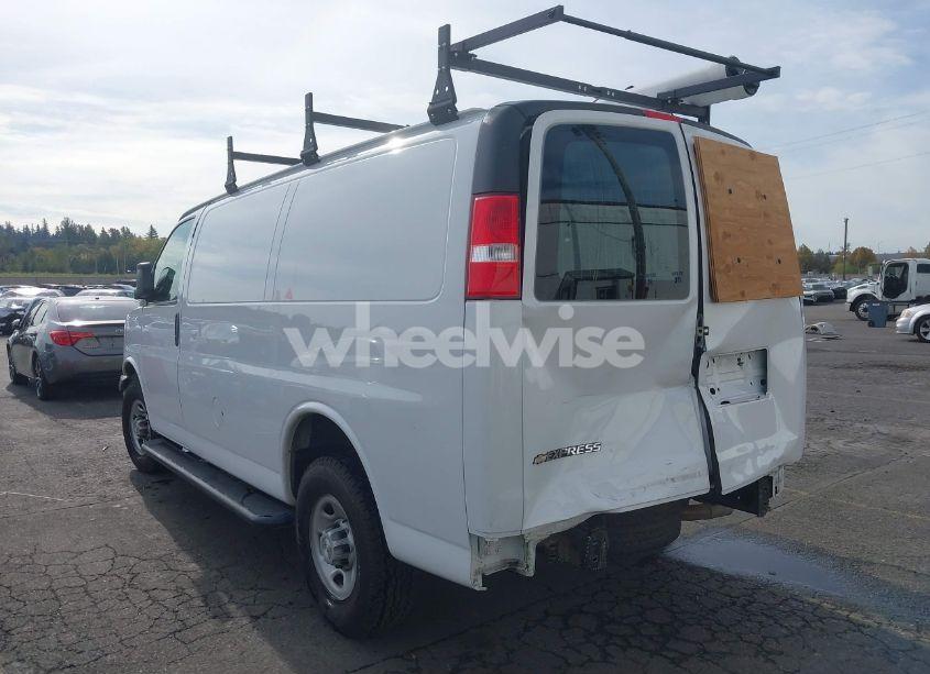 Photo 3 of 2019 Chevrolet Express 2500 WORK VAN (VIN 1GCWGAFG5K1231294)