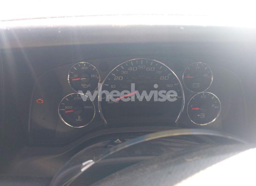 Photo 16 of 2018 Chevrolet Express 2500 WORK VAN (VIN 1GCWGAFG6J1338370)