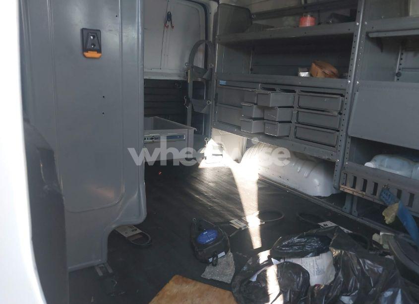 Photo 8 of 2018 Chevrolet Express 2500 WORK VAN (VIN 1GCWGAFG6J1338370)