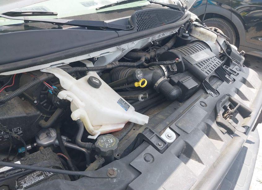 Photo 10 of 2019 Chevrolet Express 2500 WORK VAN (VIN 1GCWGAFG7K1196290)