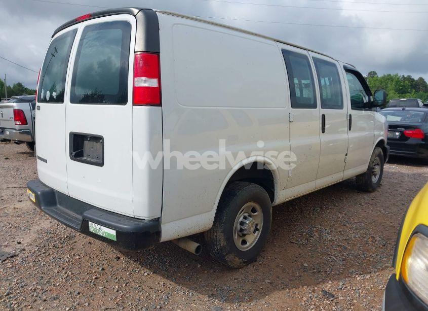 Photo 4 of 2019 Chevrolet Express 2500 WORK VAN (VIN 1GCWGAFG7K1372805)