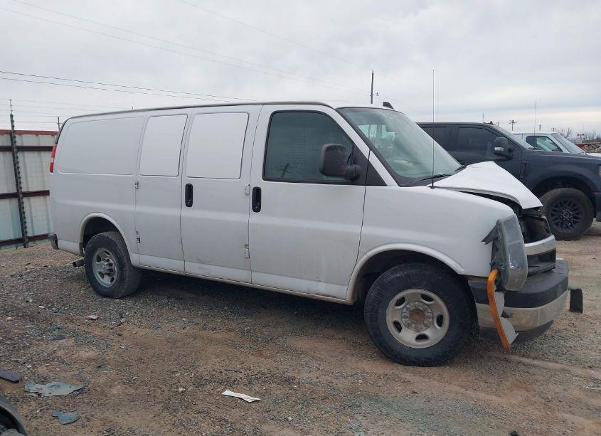 Photo 13 of 2020 Chevrolet Express CARGO RWD 2500 REGULAR WHEELBASE WT (VIN 1GCWGAFG7L1240533)