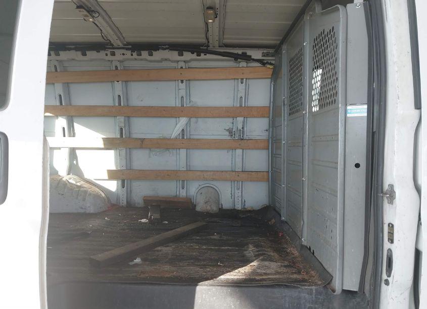 Photo 8 of 2018 Chevrolet Express 2500 WORK VAN (VIN 1GCWGAFG8J1904335)