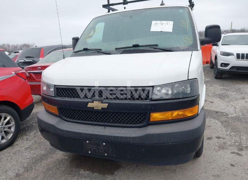 Photo 12 of 2020 Chevrolet Express CARGO RWD 2500 REGULAR WHEELBASE WT (VIN 1GCWGAFG8L1253629)