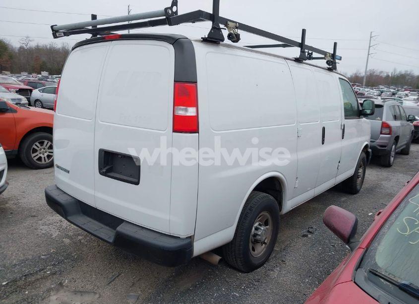 Photo 4 of 2020 Chevrolet Express CARGO RWD 2500 REGULAR WHEELBASE WT (VIN 1GCWGAFG8L1253629)