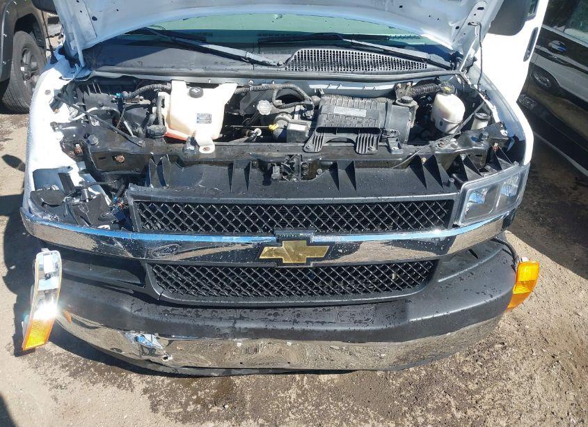 Photo 10 of 2018 Chevrolet Express 2500 WORK VAN (VIN 1GCWGAFG9J1905025)