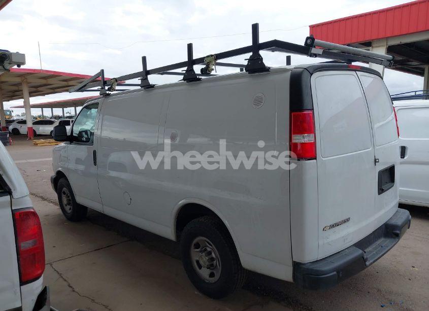 Photo 13 of 2020 Chevrolet Express CARGO RWD 2500 REGULAR WHEELBASE WT (VIN 1GCWGAFGXL1275695)