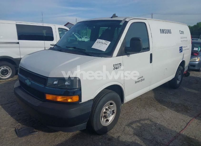 Photo 2 of 2019 Chevrolet Express 2500 WORK VAN (VIN 1GCWGAFP0K1170744)