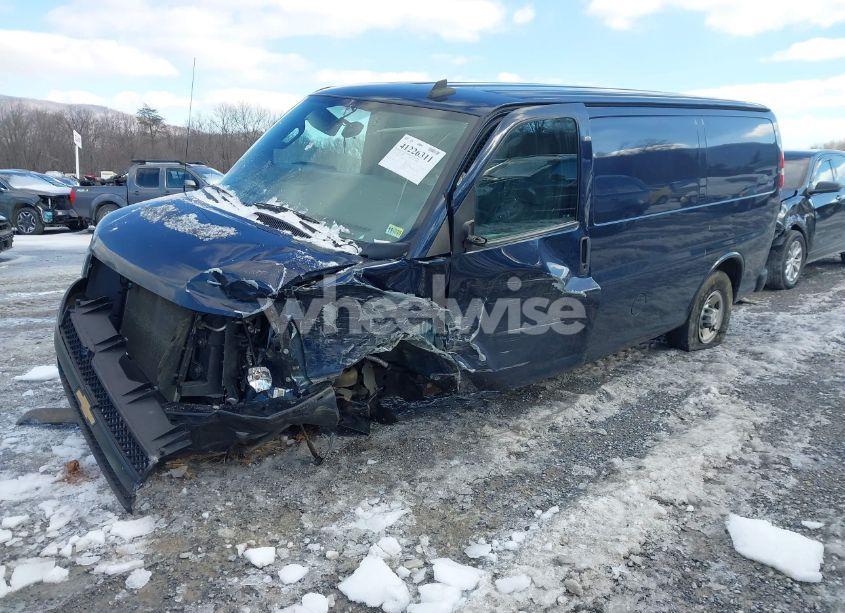 Photo 2 of 2020 Chevrolet Express CARGO RWD 2500 REGULAR WHEELBASE WT (VIN 1GCWGAFP0L1154433)