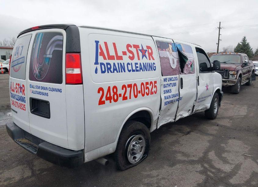 Photo 4 of 2019 Chevrolet Express 2500 WORK VAN (VIN 1GCWGAFP1K1364702)