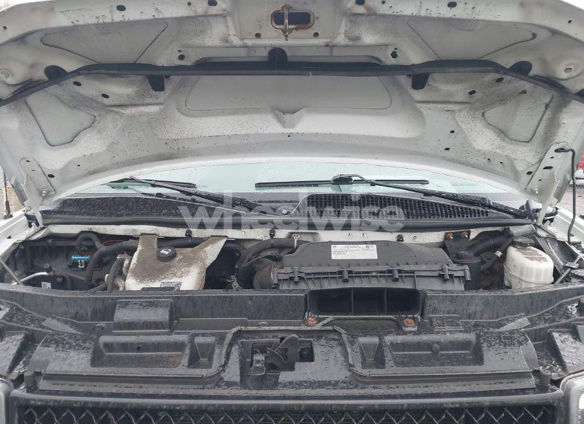 Photo 10 of 2019 Chevrolet Express 2500 WORK VAN (VIN 1GCWGAFP2K1251874)