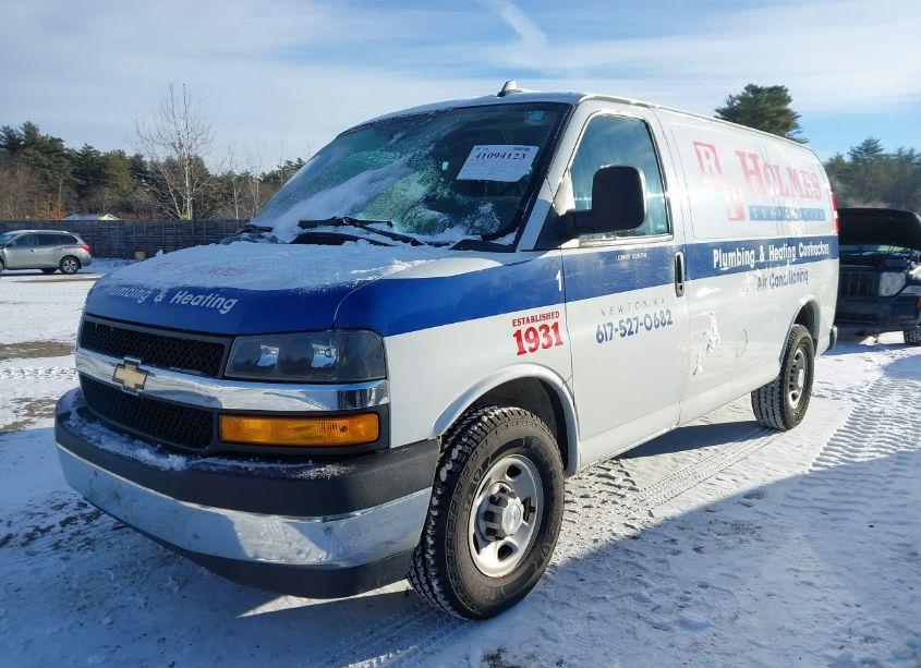 Photo 2 of 2019 Chevrolet Express 2500 WORK VAN (VIN 1GCWGAFP3K1220102)