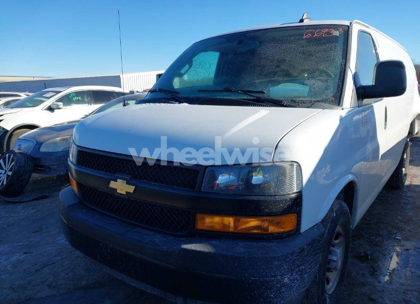 Photo 2 of 2020 Chevrolet Express CARGO RWD 2500 REGULAR WHEELBASE WT (VIN 1GCWGAFP3L1254140)