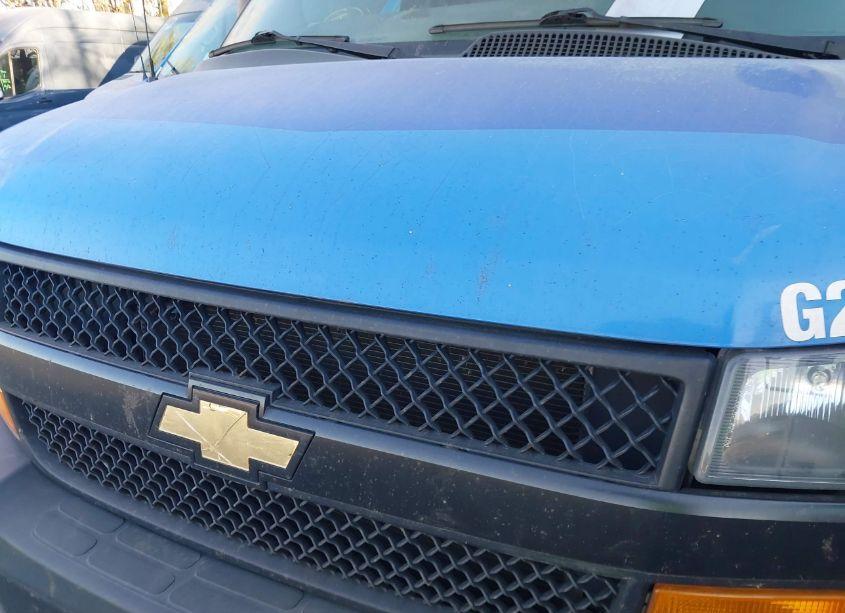 Photo 10 of 2021 Chevrolet Express CARGO RWD 2500 REGULAR WHEELBASE WT (VIN 1GCWGAFP3M1169803)