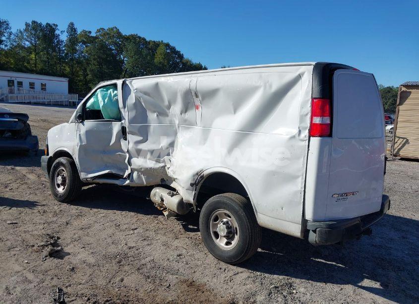 Photo 3 of 2023 Chevrolet Express CARGO RWD 2500 REGULAR WHEELBASE WT (VIN 1GCWGAFP3P1242544)