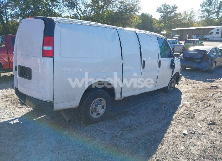 Photo 4 of 2023 Chevrolet Express CARGO RWD 2500 REGULAR WHEELBASE WT (VIN 1GCWGAFP3P1242544)